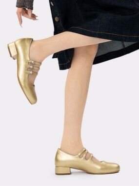Gold Mary Jane Low Heel Pumps - Women's Fashion Shoe